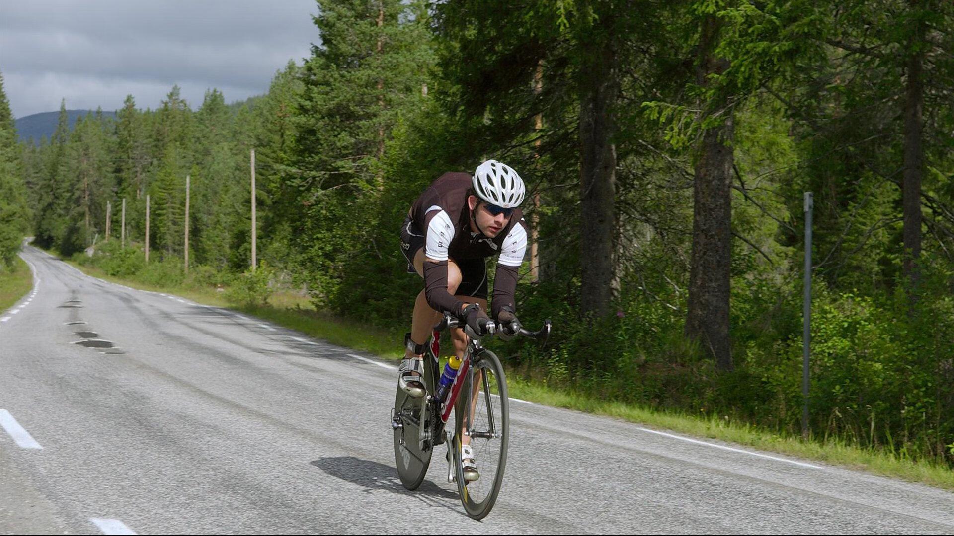 2024北京国际马拉松赛圆满落幕，埃塞俄比亚选手破赛会纪录夺冠