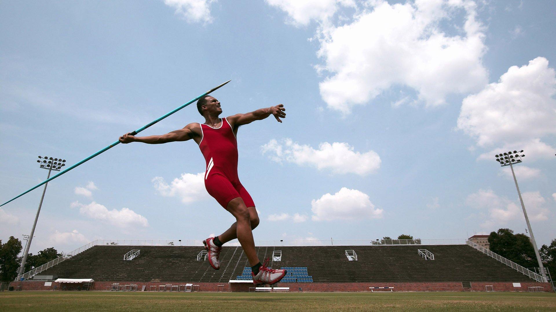 美国记者金球奖投票争议，登贝莱居首，亚马尔、萨拉赫紧随其后