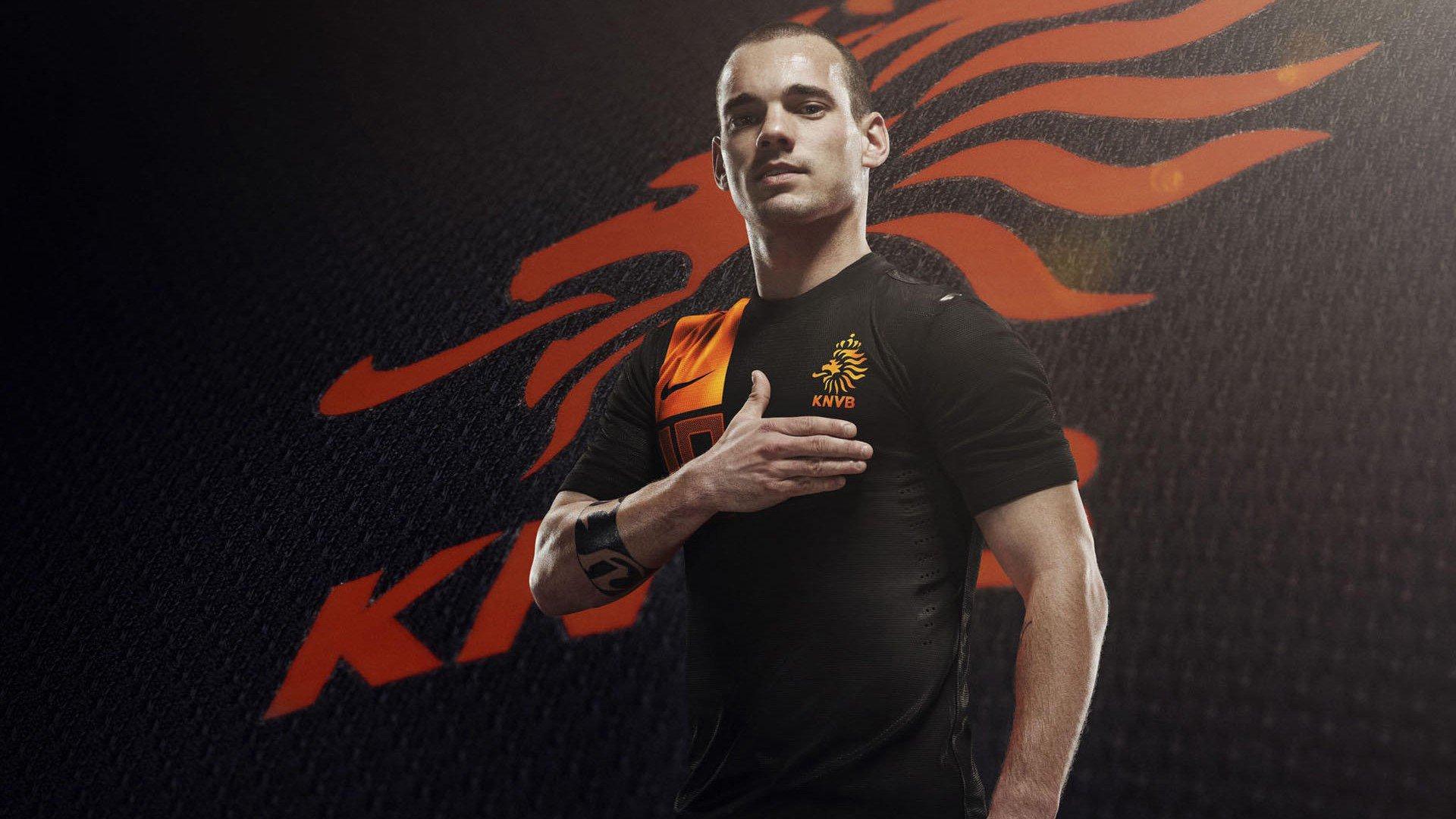 索博斯洛伊任意球破门，接过阿诺德的枪，红军新定位球时代开启